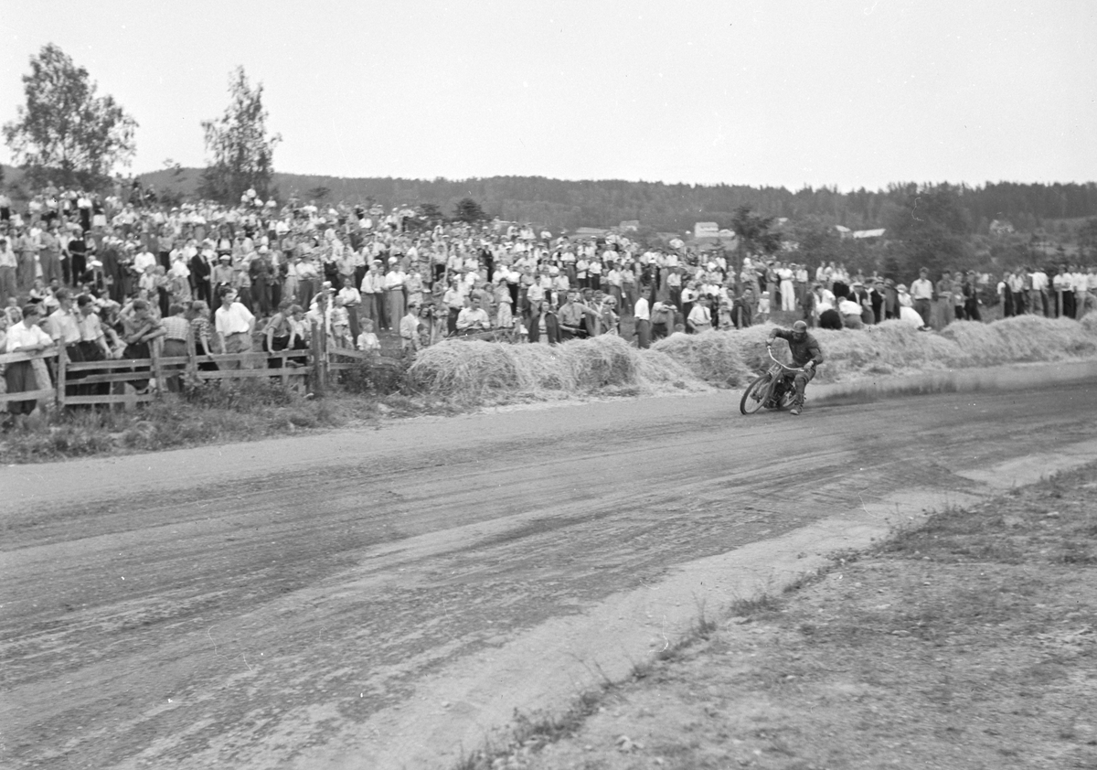 Speedway, motorsykkel, motorsport, Travbanen, Brumunddal.