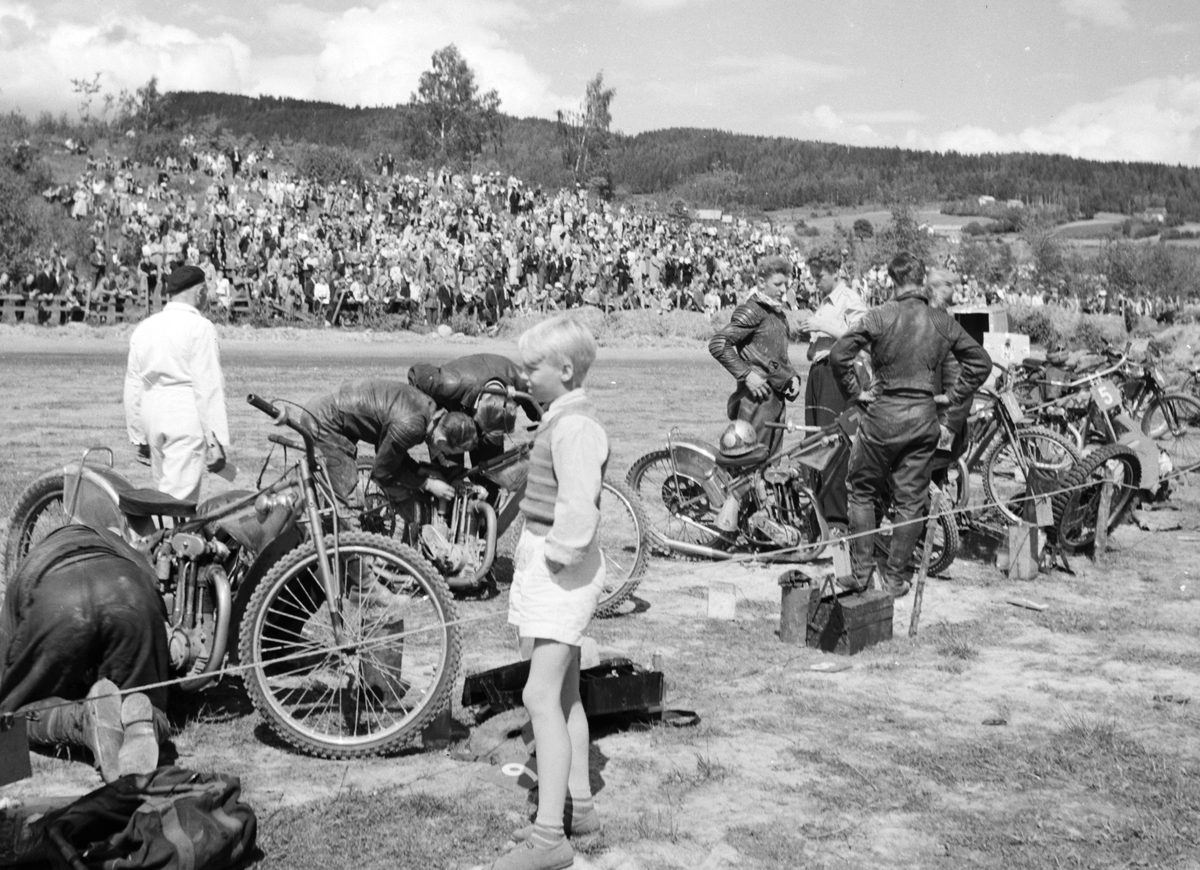 Speedway, motorsykkel, motorsport, Travbanen, Brumunddal.