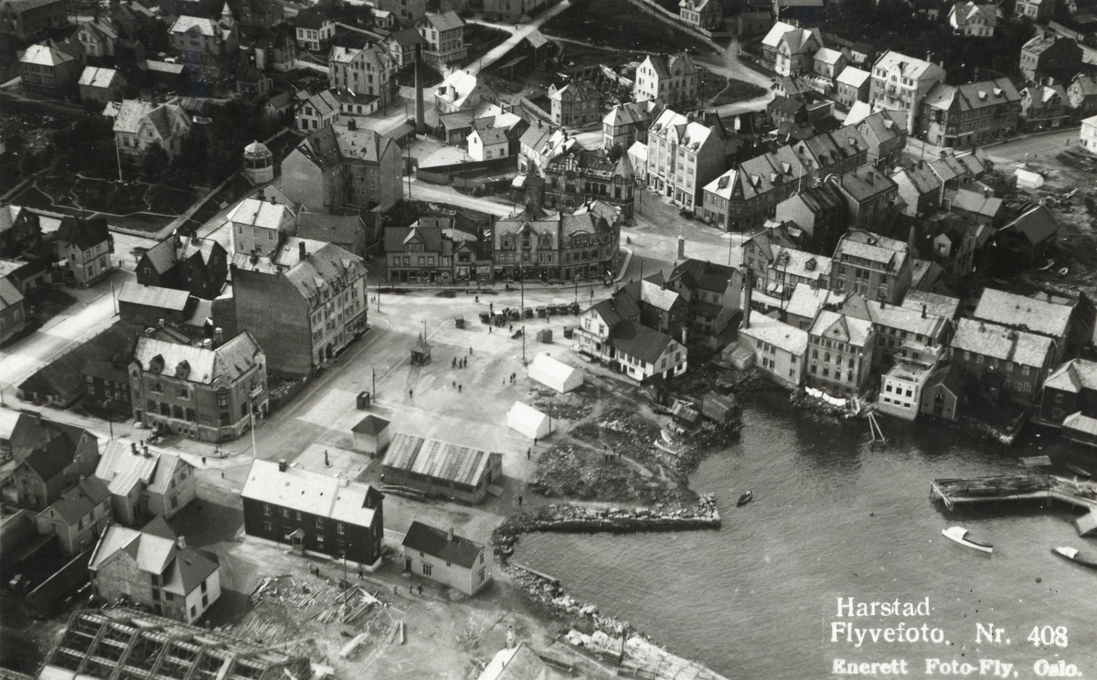 Flyfoto av området rundt Torvet i Harstad.