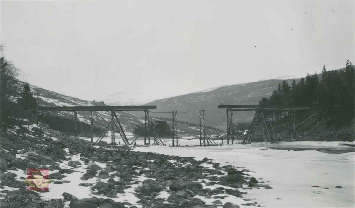 Album fra 1929-1943. Arbeid med  Lalm bru 1933.