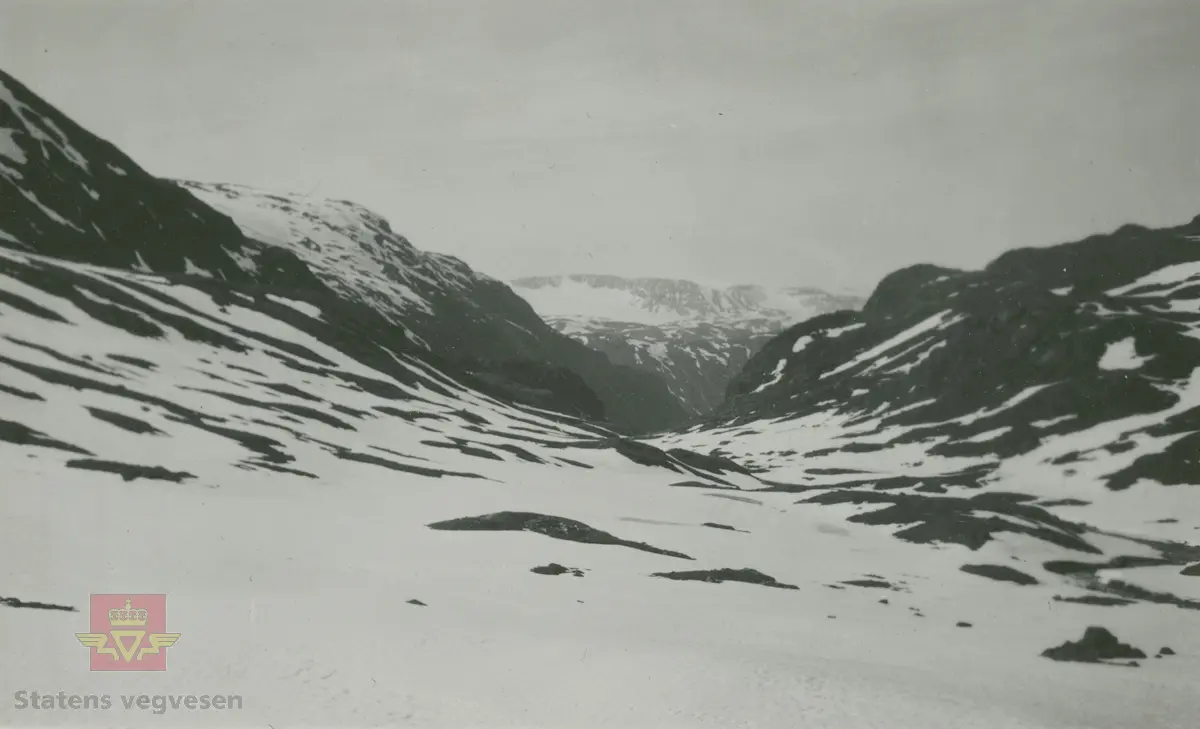 Album fra 1929-1943. Sognefjellsvegen. I følge merking i album.