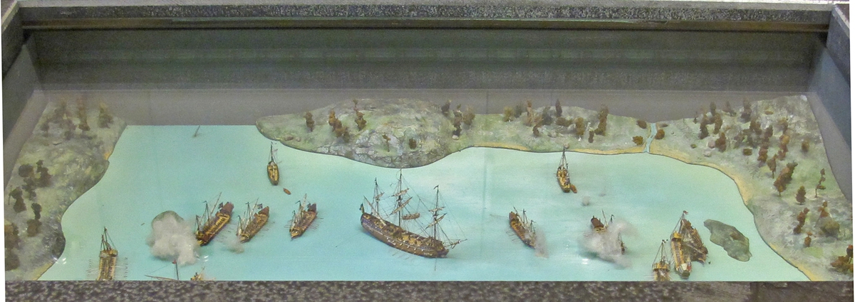Modelldiorama visande striden mellan en rysk och en svensk eskader vid Hangö udd den 27 juli 1714.