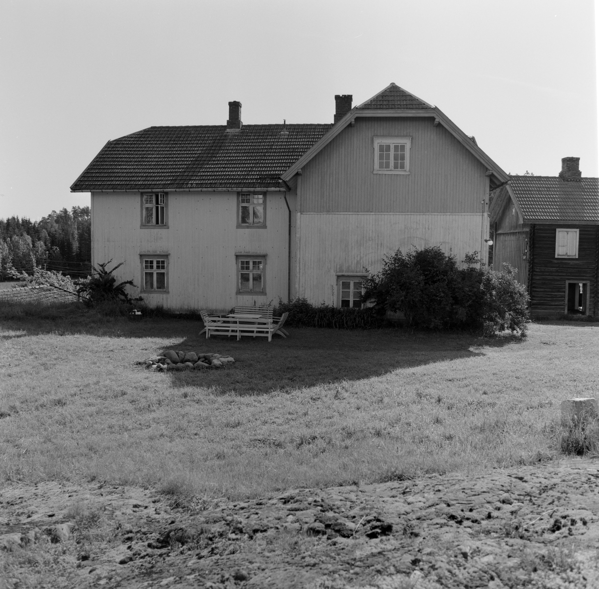 Sørum gård, Stange. Hovedbygningen, sett fra vest.
Gnr.131 , bnr.1.