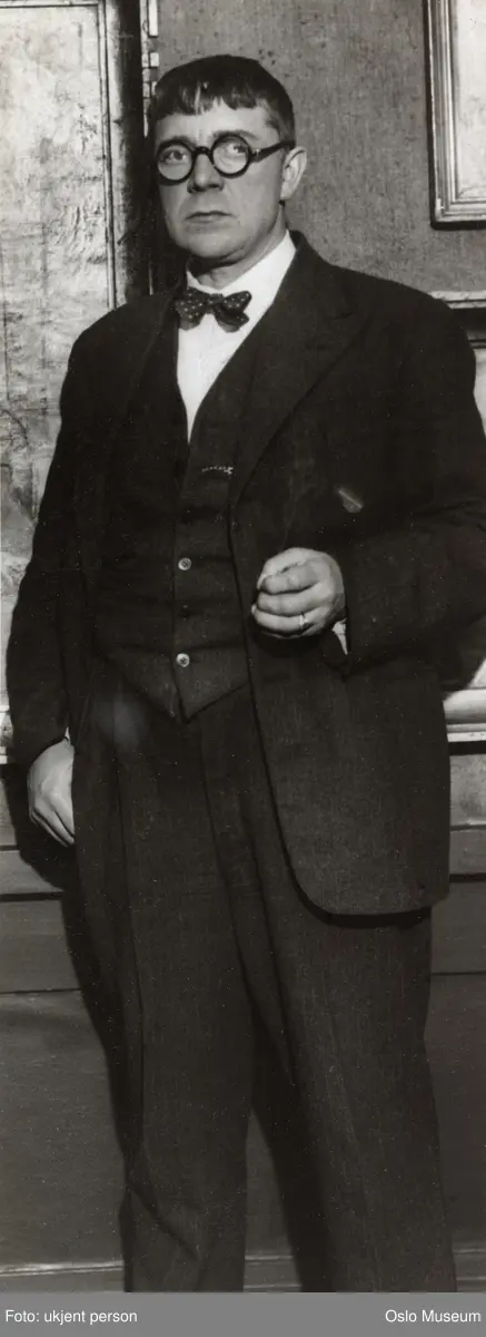 portrett, mann, kunstmaler, stående knefigur
