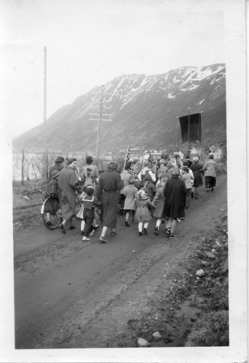 17. mai i Olderskog (Sigerfjord).