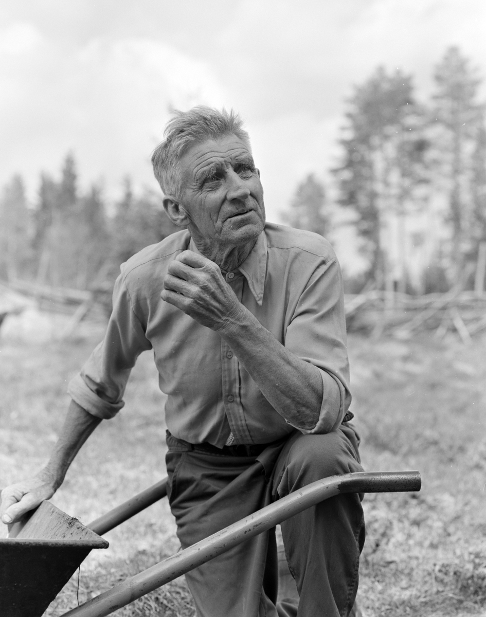 Johan Johannessen, Solbakken, Furnes. Portrett.