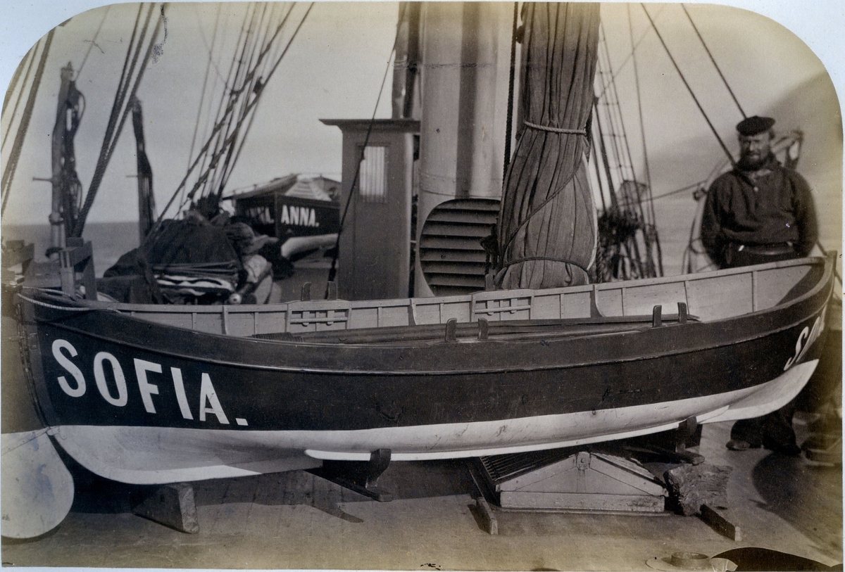 "Sofia', en isfärdsbåt, d.23 Aug. 1872."