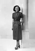 Ella Mabäcker, modell för Magna klädkollektion 1951-1952