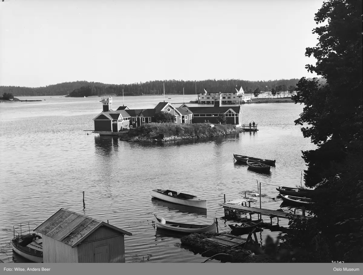 fjord, holme, Lille Danmark, Sandvika bad, badeanlegg, badehus, småbåthavn