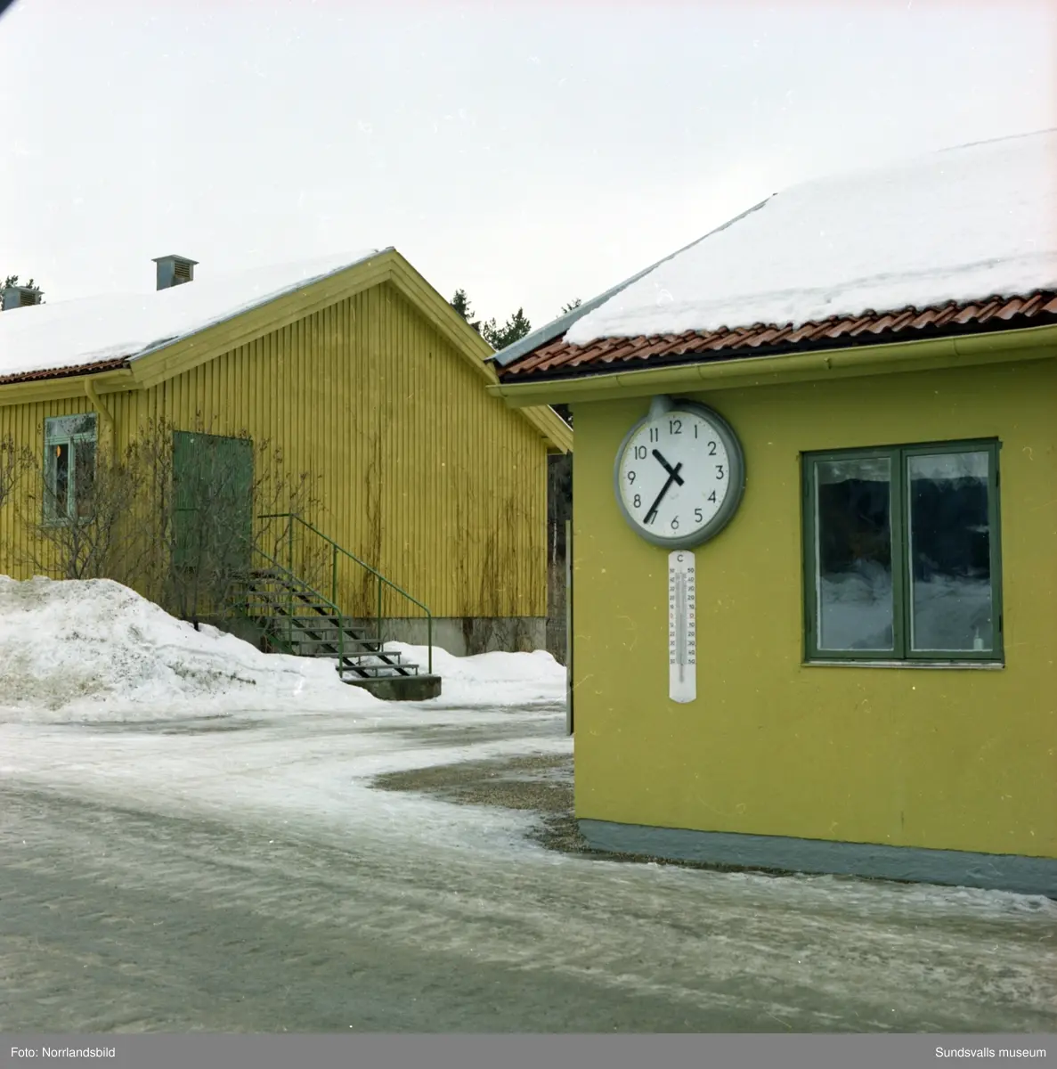 Exteriörbilder av byggnaderna på LV5.