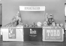 Rieber & Søn, A/S, stand