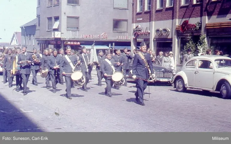Musikkåren, A 6, på Barnarpsgatan.