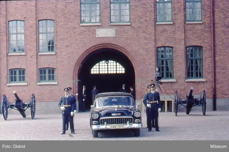 Gustaf VI Adolfs likfärd. A 6. Hedersvakt.