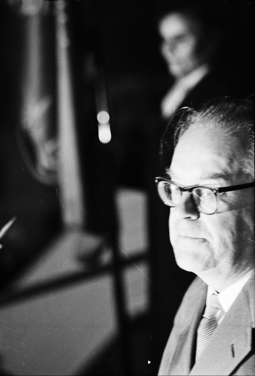 Statsminister Tage Erlander talar på Fyrisbadet, Uppsala 1962