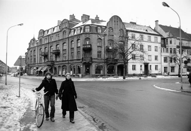 I december 1979 gav byggnadsnämnden klartecken för rivning av gamla Folkets hus.