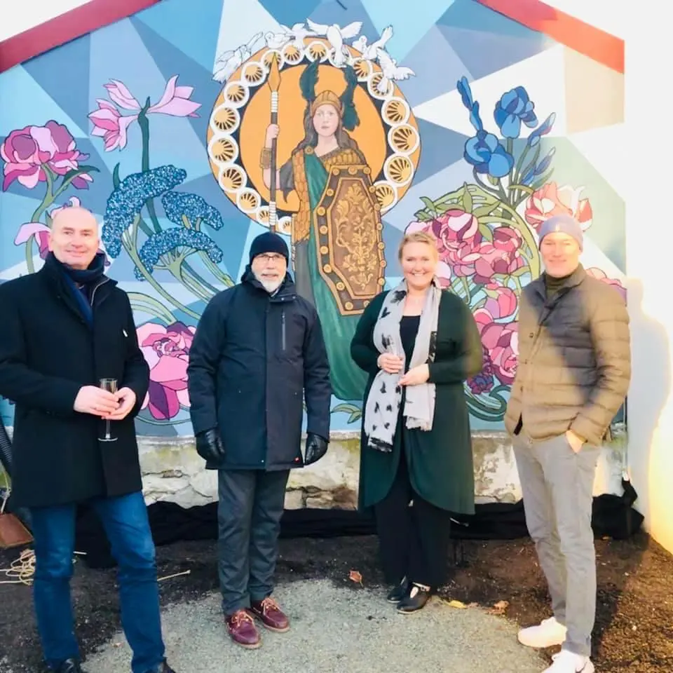 Annos direktør Sven Inge Sunde, tidligere Domkirkeoddens direktør Magne Rugsveen, museumsleder Annika Engelhart og tidligere leder i Kirsten Flagstadmuseets Venneforening Christian Diseth