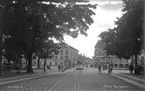 Östra Storgatan vid Vindbron sett från Rådhusparken i Jönköping.