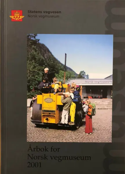 Forside til boken Årbok for Norsk vegmuseum 2001