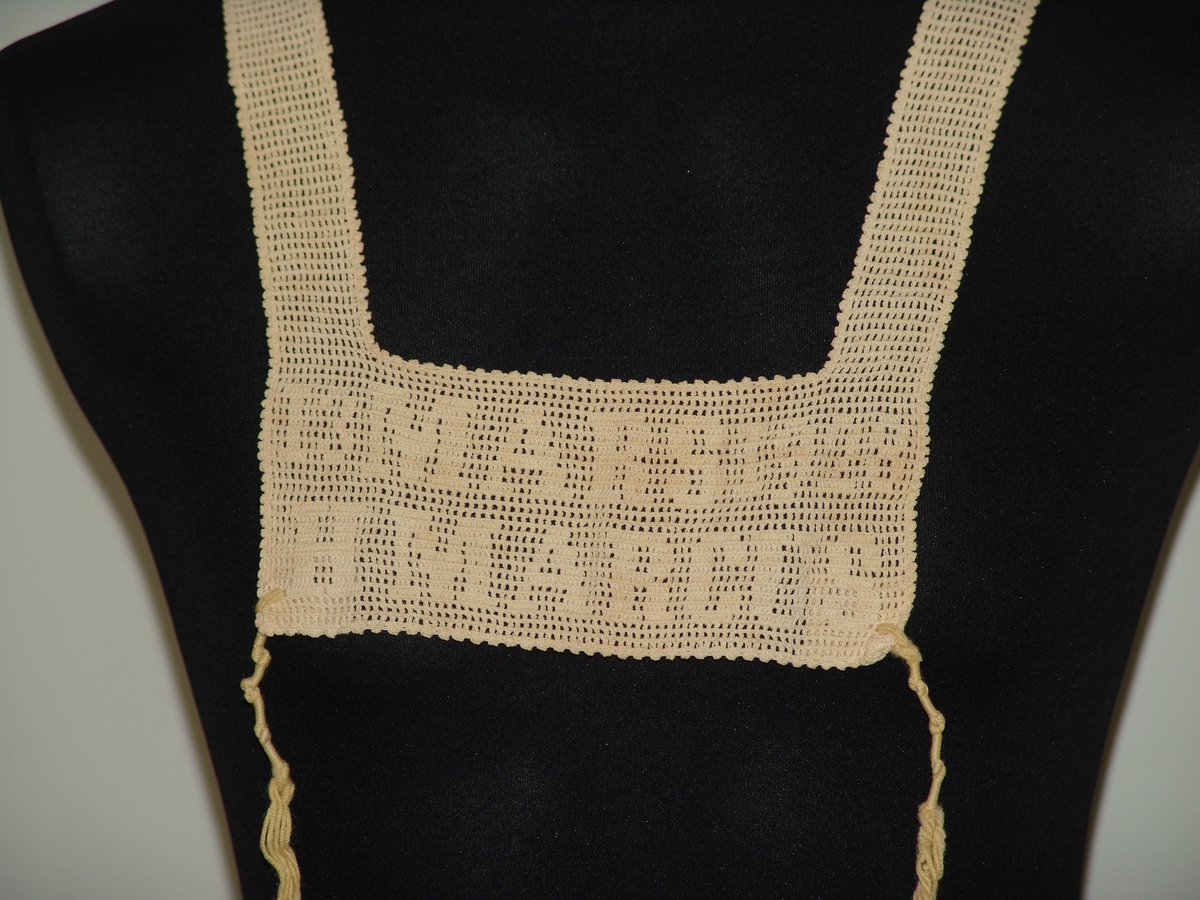 Virkad tallit katan med mönstertext: "13 mars 1928 H Marcus".