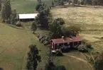 Flygfoto över fastighet i Sävsjö kommun.
