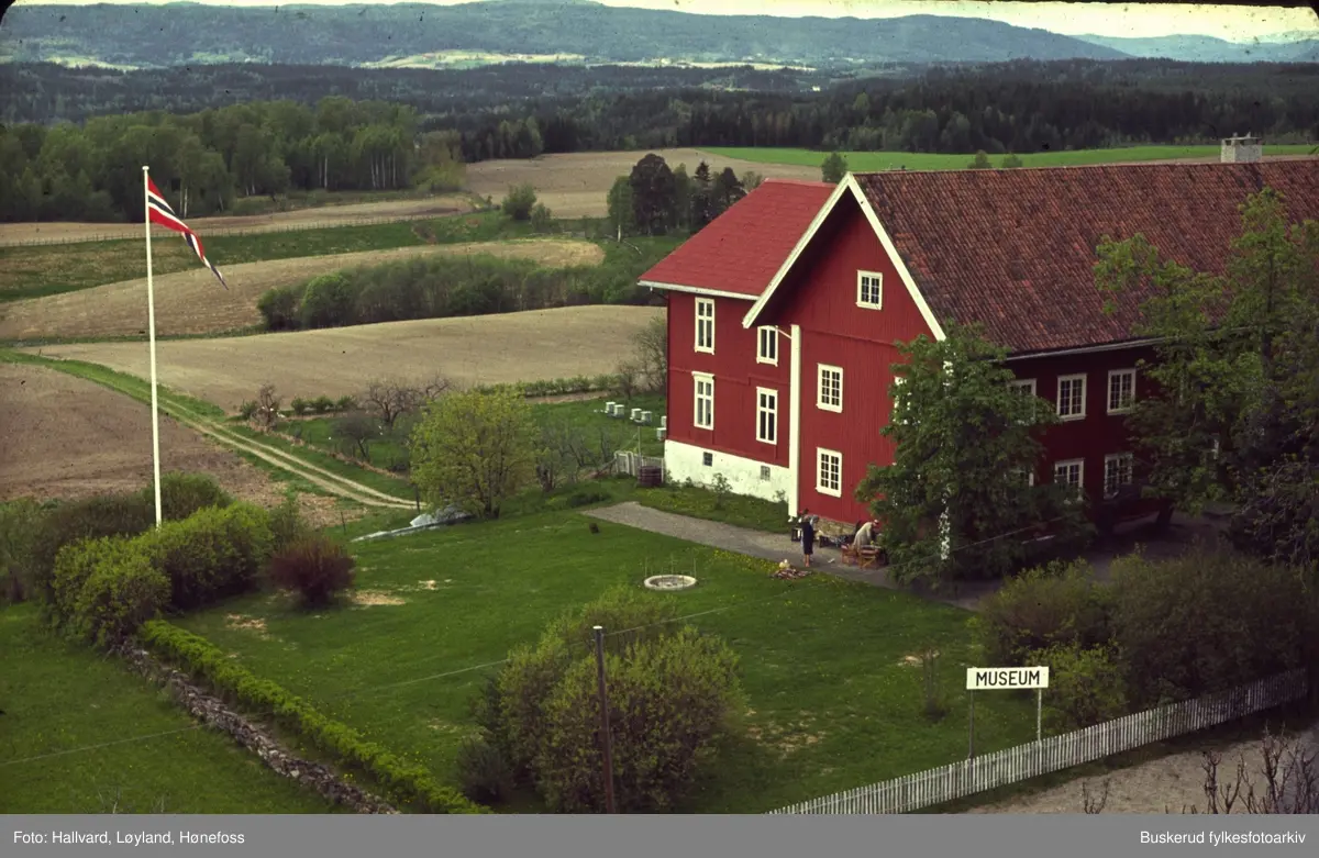 Ringerikes museum
Sett fra kirketårnet i Norderhov kirke
1956
