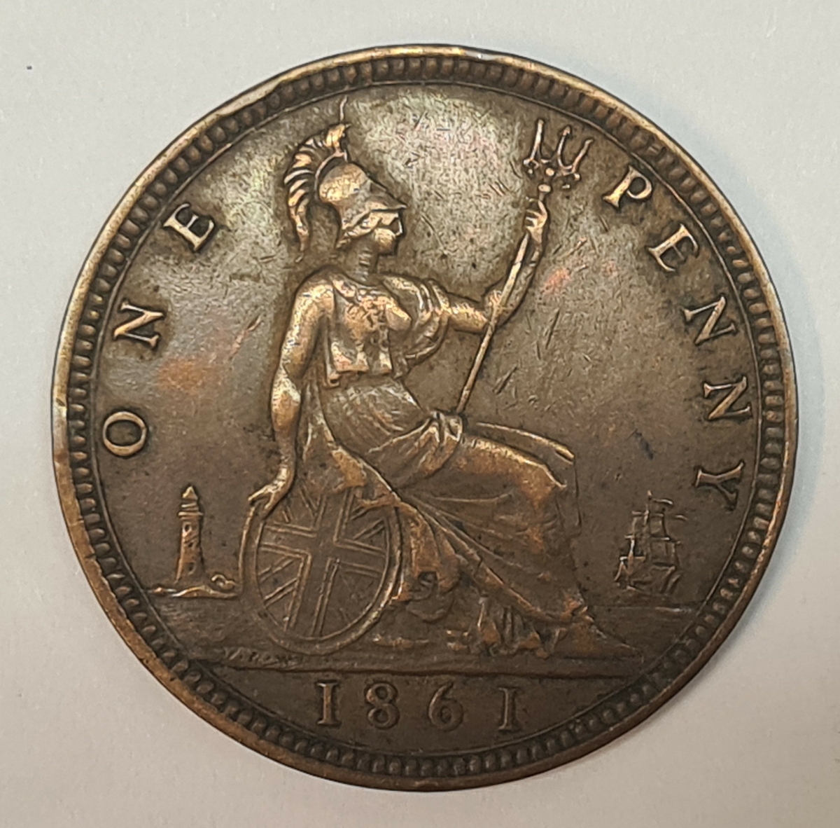 5 mynt från Storbritanien.
1 Penny, 1860
1 Penny, 1861
1 Penny, 1862
1 Penny, 1876
1 Penny, 1889