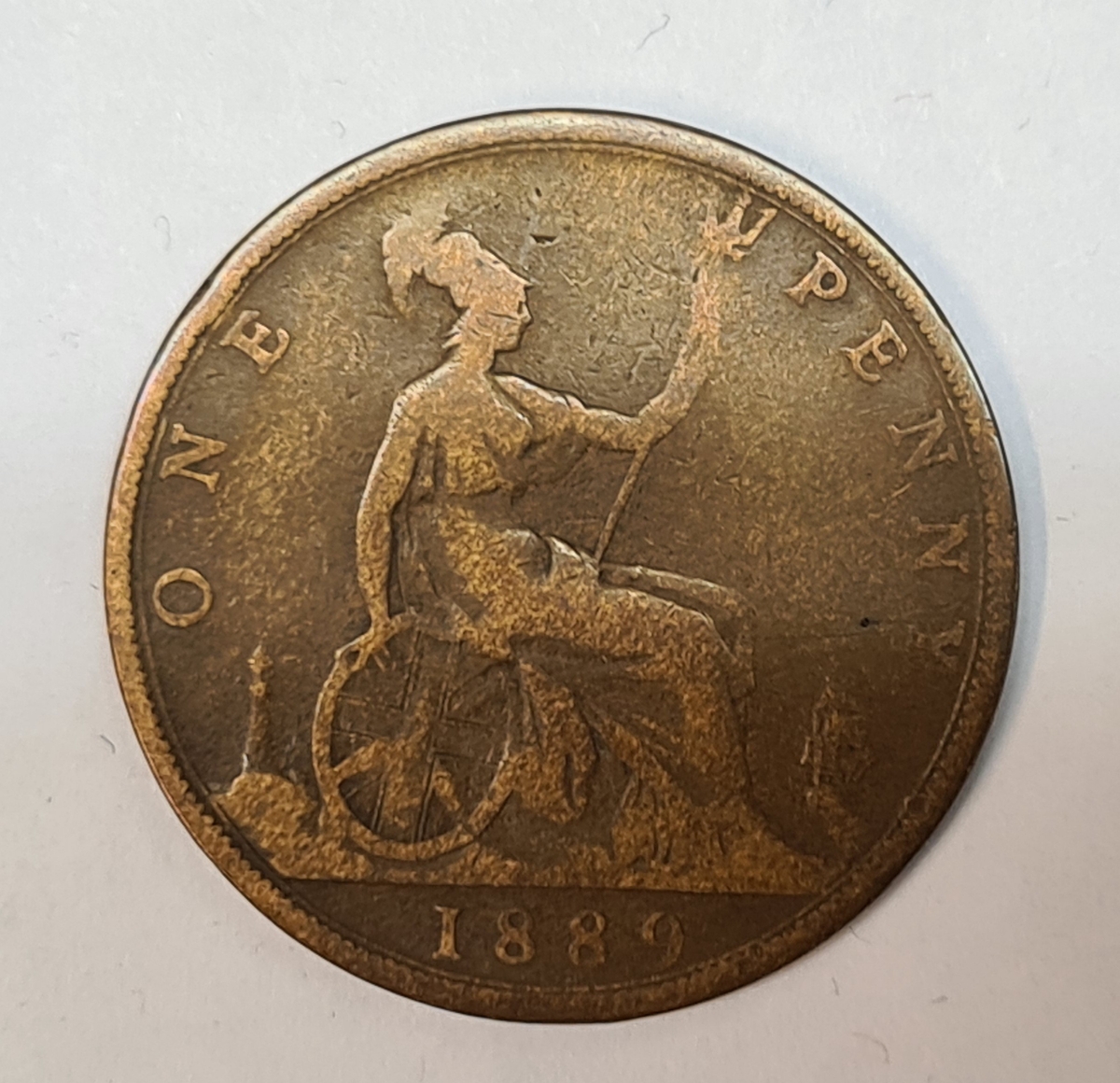 5 mynt från Storbritanien.
1 Penny, 1860
1 Penny, 1861
1 Penny, 1862
1 Penny, 1876
1 Penny, 1889