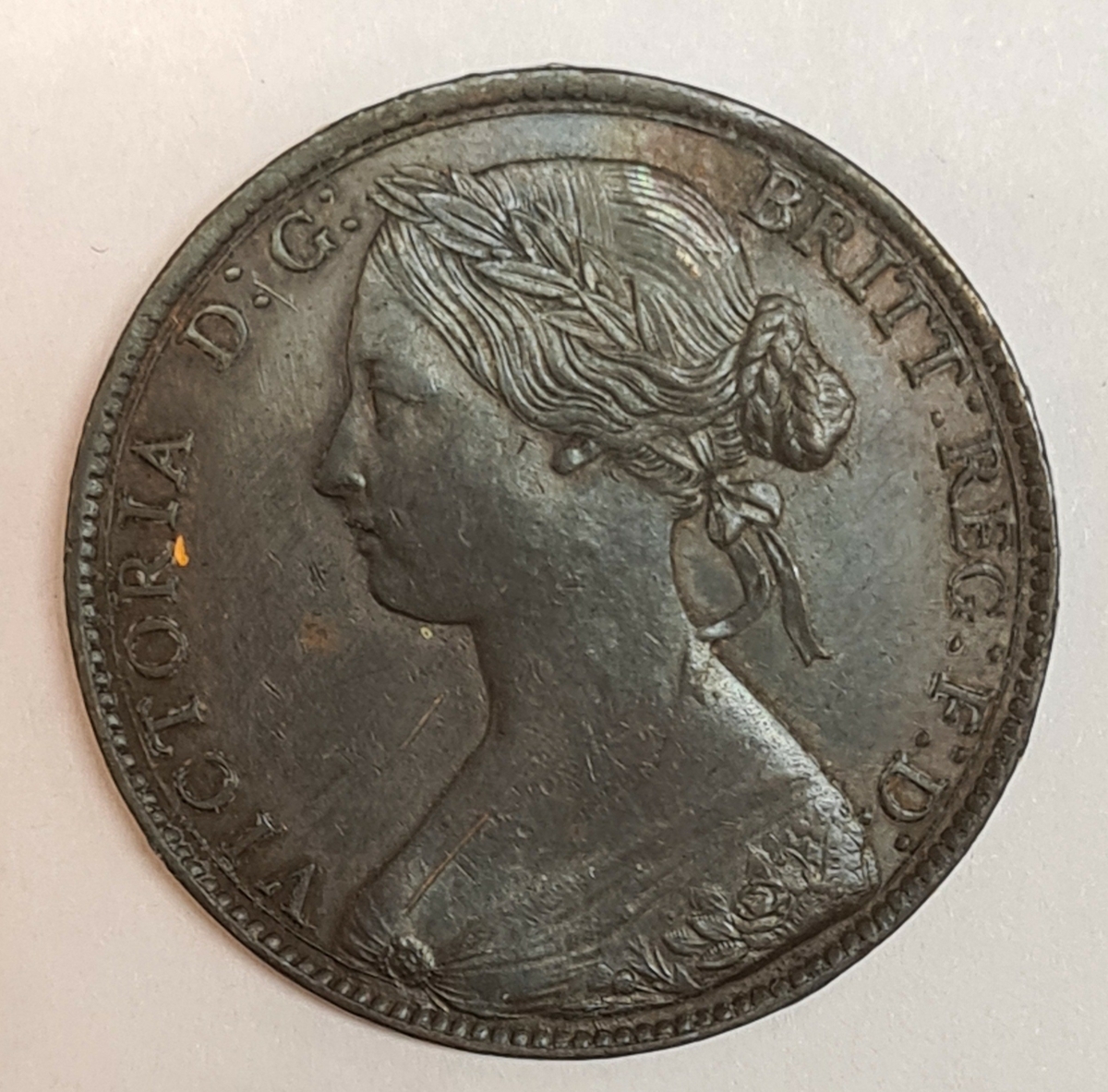 3 mynt från Storbritanien.
1 Penny, 1860
1 Penny, 1863
1 Penny, 1866