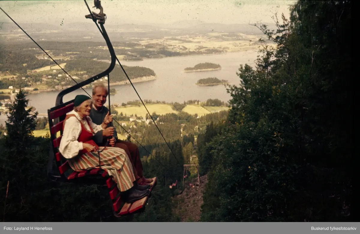 Den første taubanen opp krokkleiva. Senere kom tønneheisen.