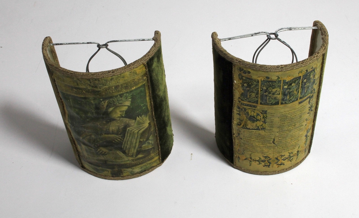 To lampeskjermar som har tilhøyrt diktaren Henrik Rytter. Den eine skjermen har motiv av ei lesande kvinne, medan det på den andre skjermen står ein del tekst på latin.