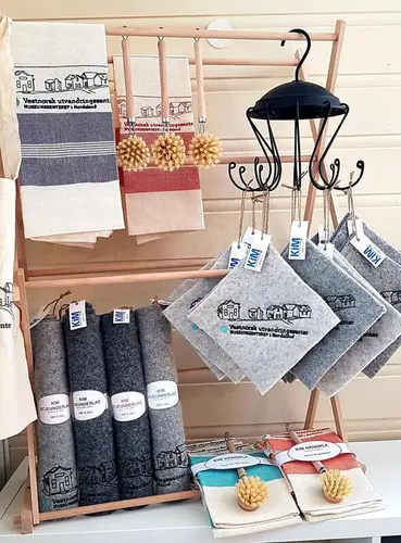 Suvenirer og butikkvarer