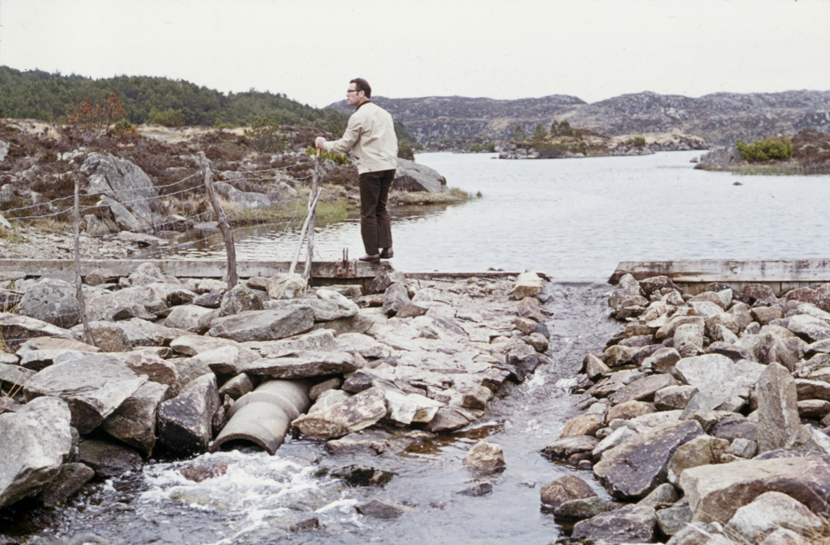 Karmøy vannverk. Terskel Holmavatn.