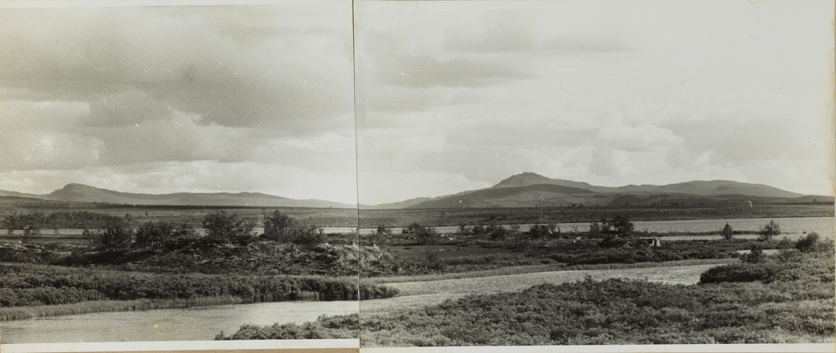 Landskap med vann, fjell og holmer. Antagelig fotografert 1953.