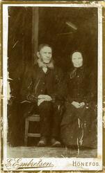 Ekteparet Lars Jensen Smedsrud og Inger Olsdatter Smedsrud