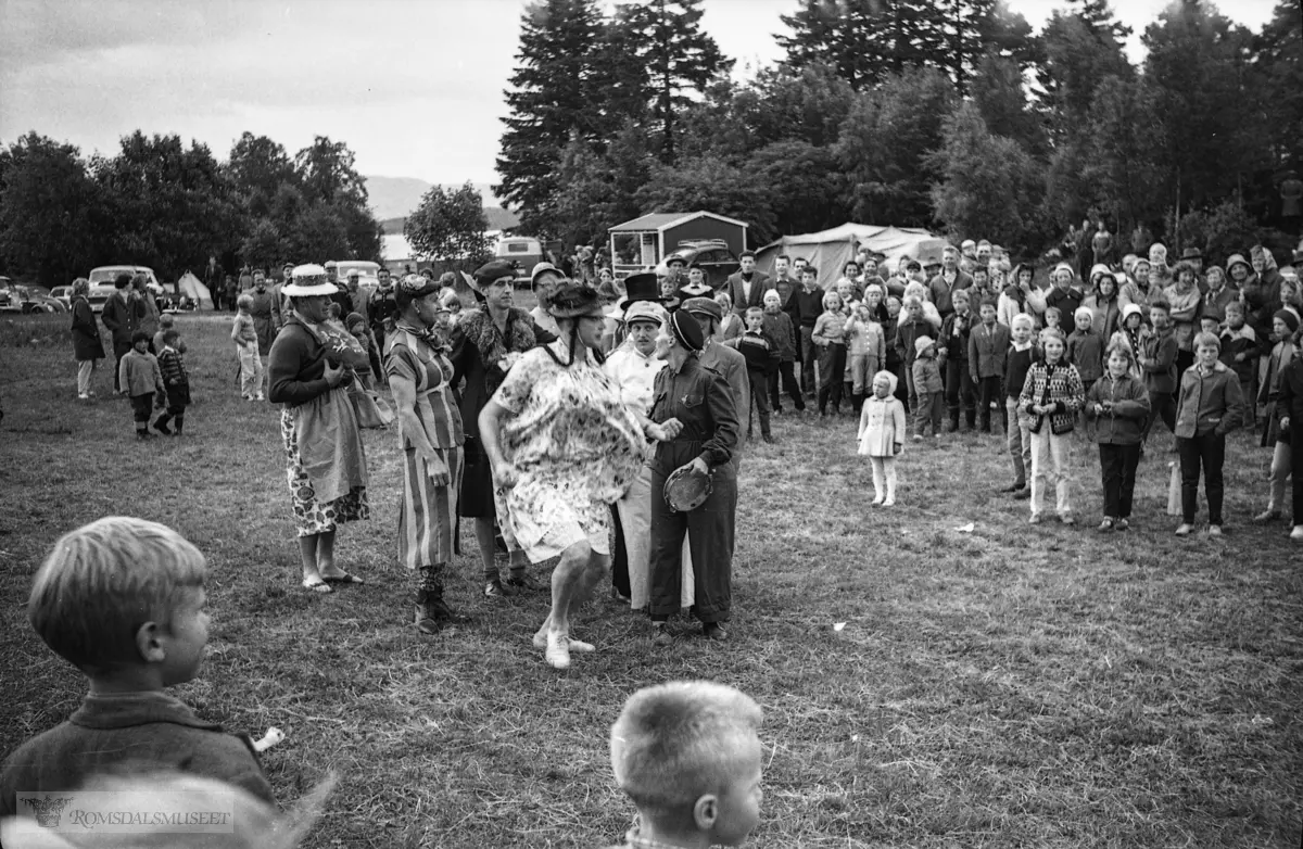 "Jonsok Kviltorp 1961"."Fotograph Nordgaard"