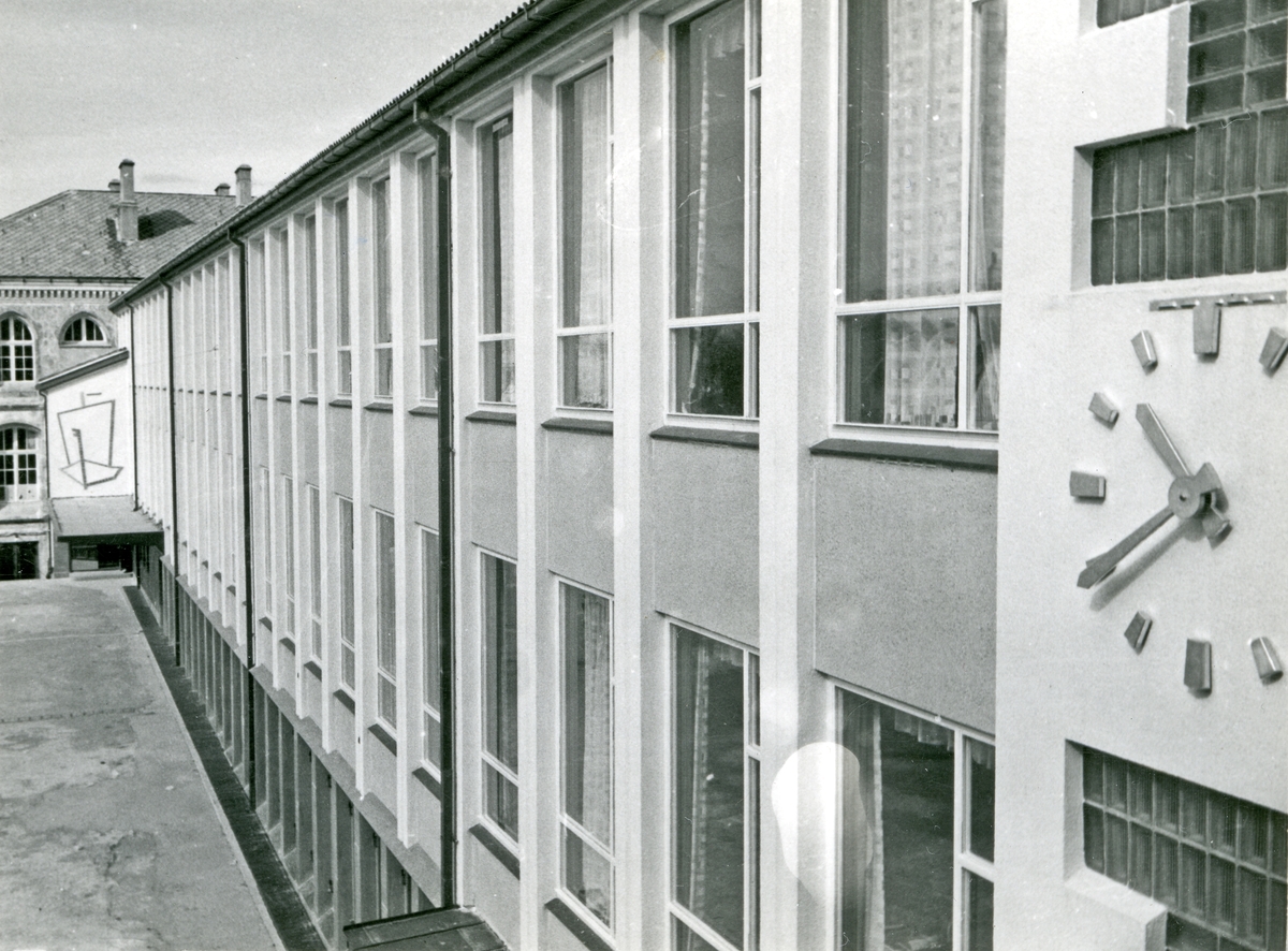 Hauge skole sett mot vest, ca. 1956.