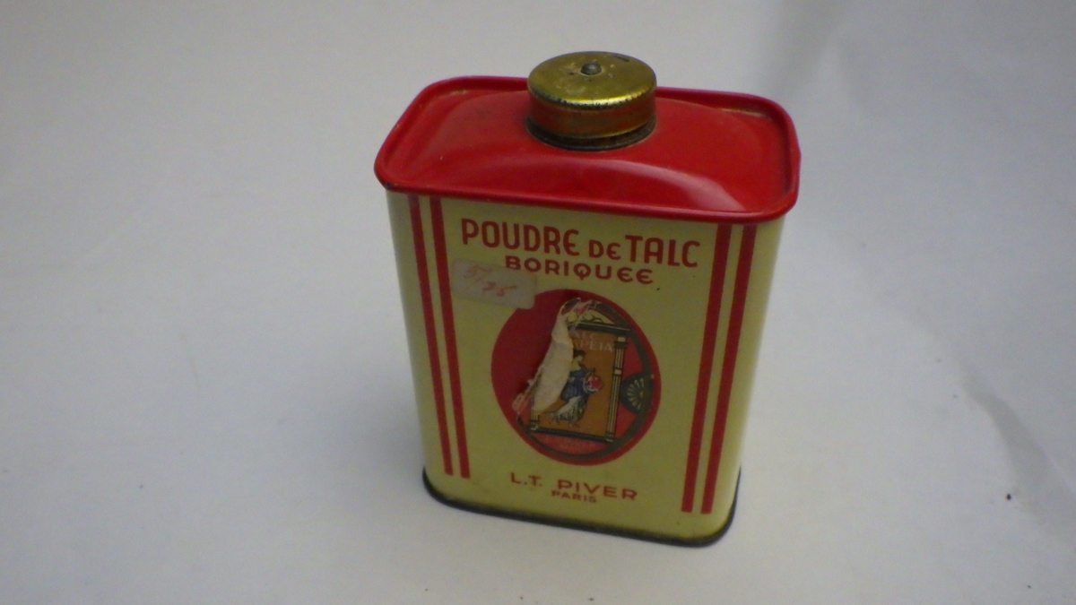 Form: rektangulær, rundt lokk
