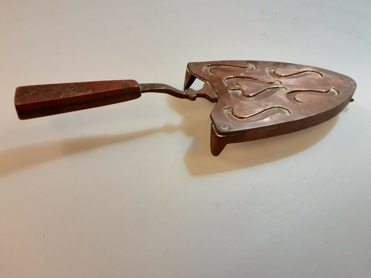 Strykejernsplate