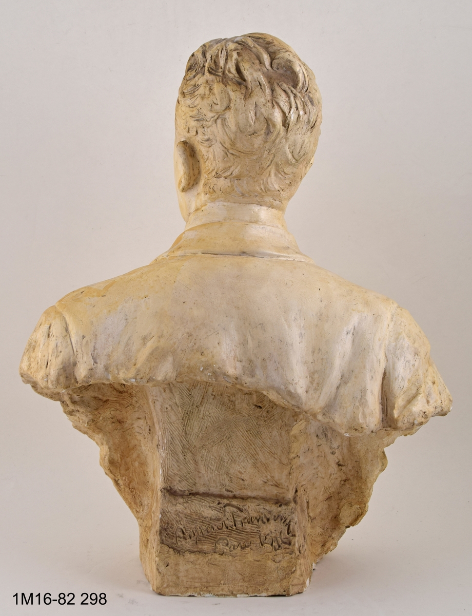 Skulptur, byst, föreställande Gustaf de Frumerie.
