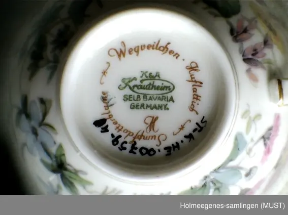 Blomstermotiv (se undernummer for detaljer)