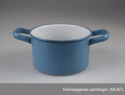Blå emaljerte gryter til gass med ti hanker.