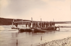 Fotoalbum innehållande bilder från Pontonjärbataljonen åren 