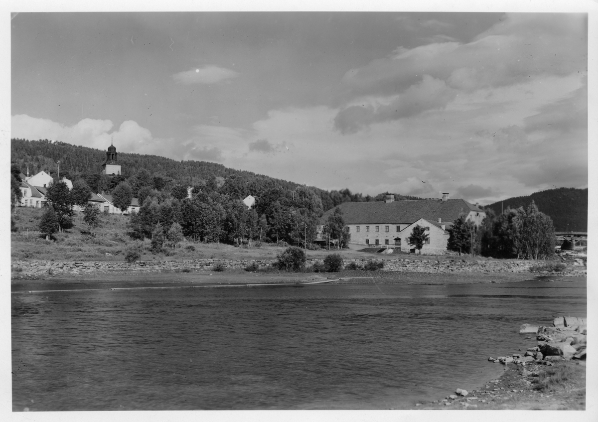 Kongsberg - Kirken og Bergmuseet.