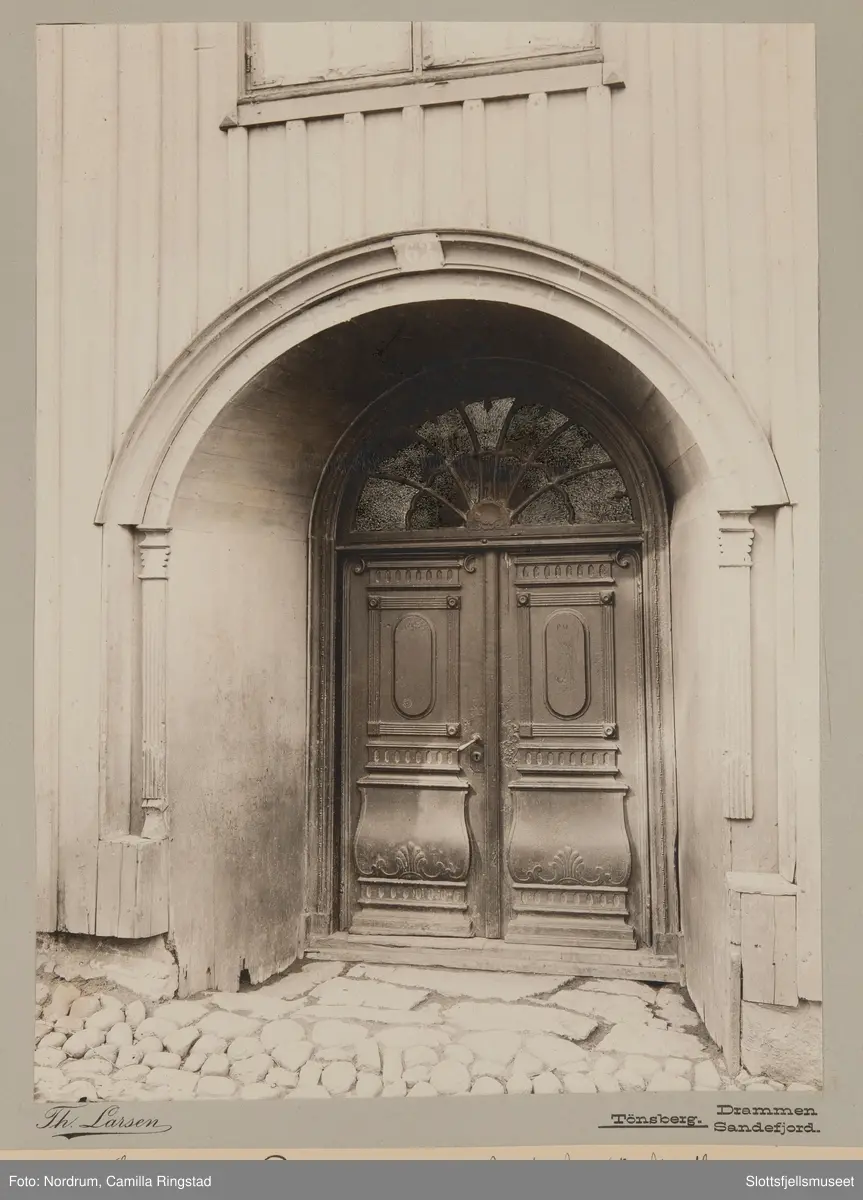 Gatedør i Røskegården, matrikkel nr. 63