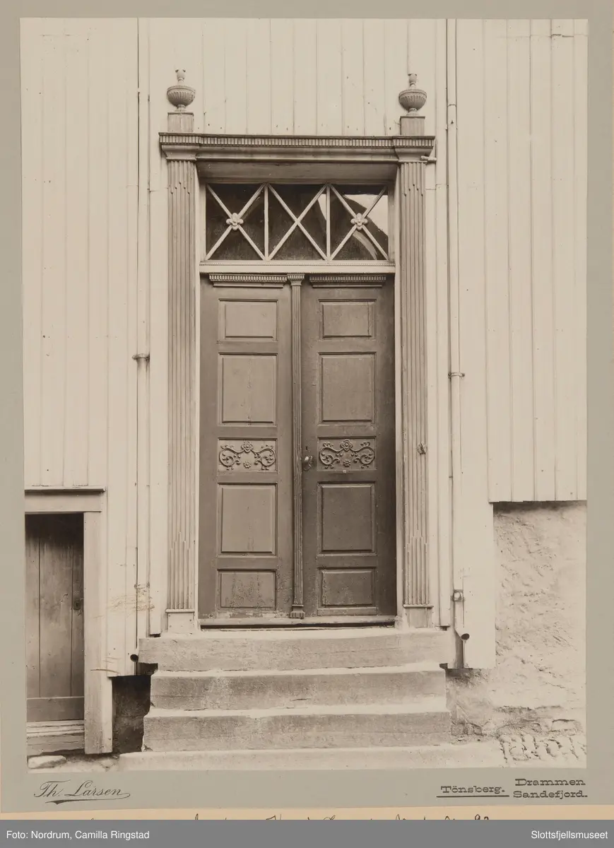 Gatedør i Sagfører Koss Gård, matrikkel nr. 93