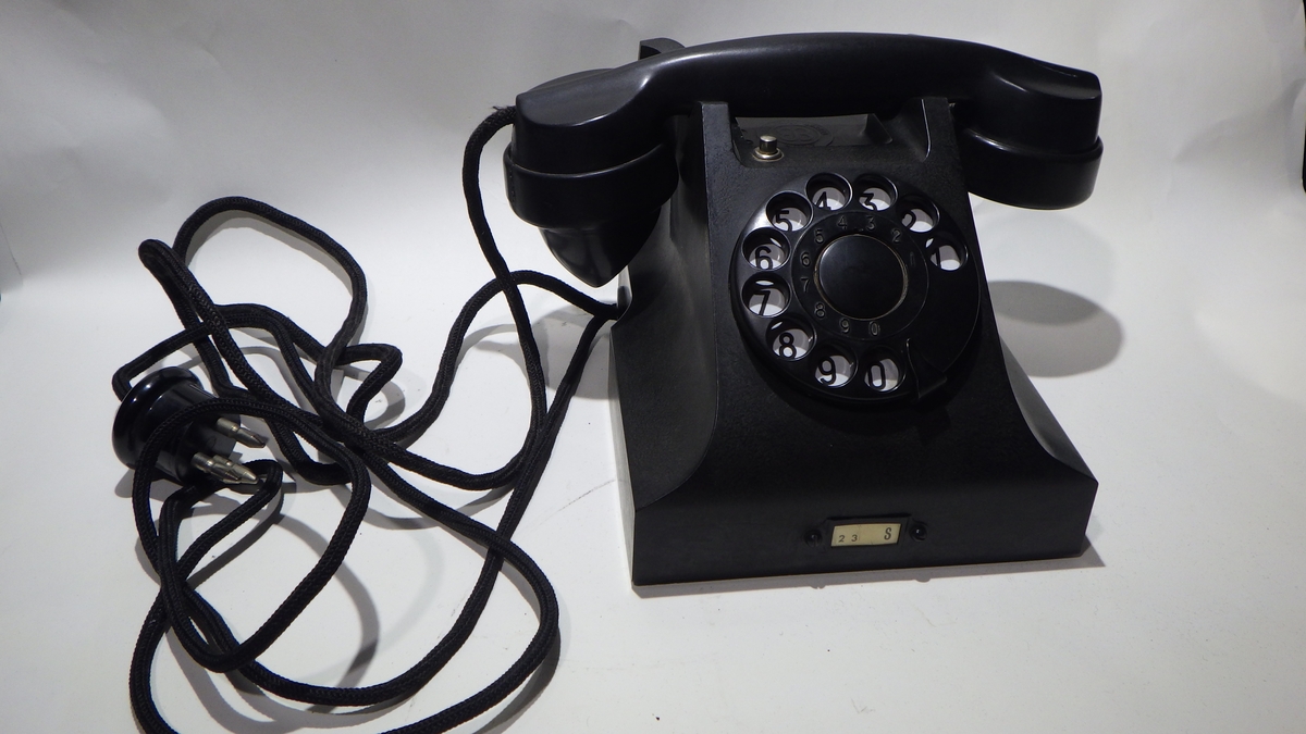 Telefon