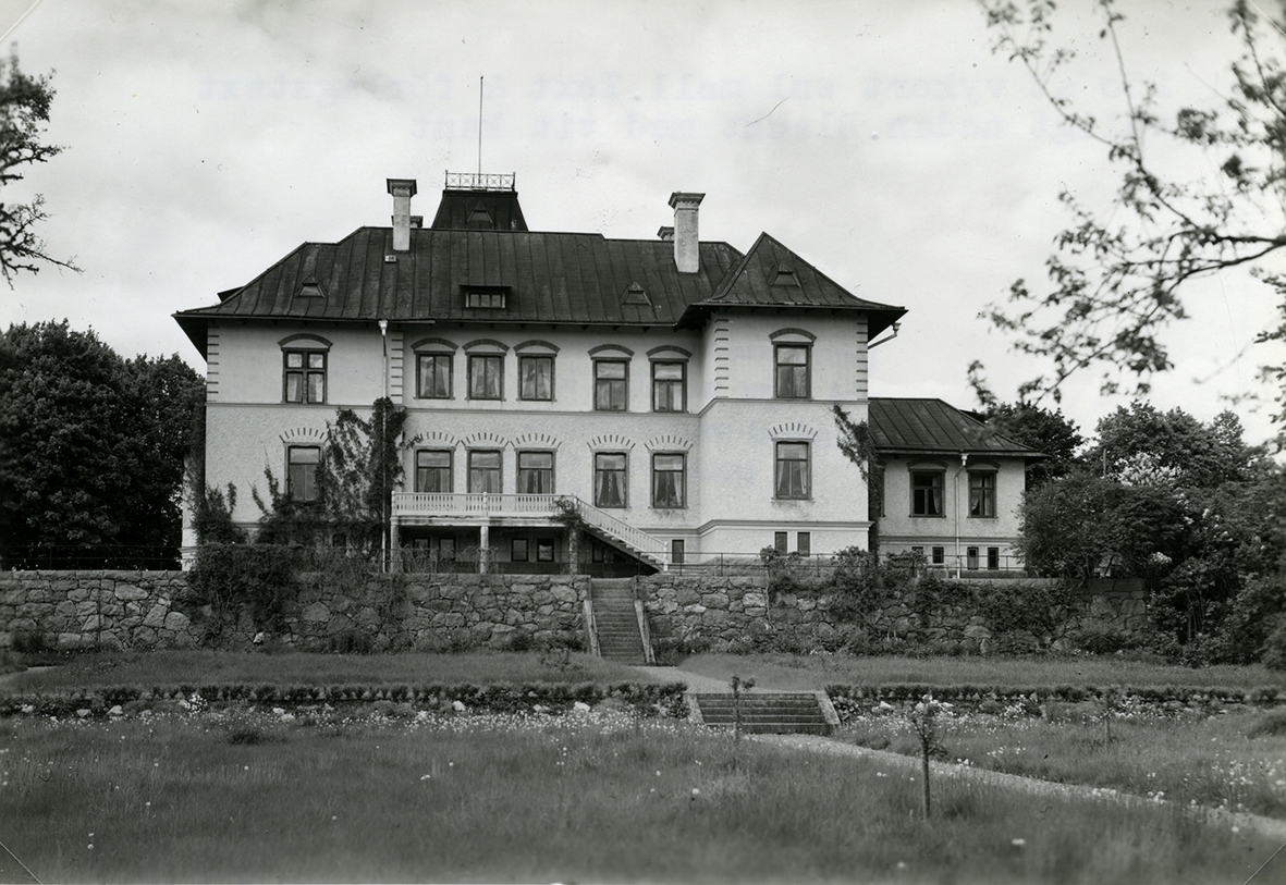 Motiv från Ryningsnäs herrgård.