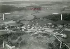 Flygfoto över Björnsholm. Hela fotot samt det vykort som producerades.