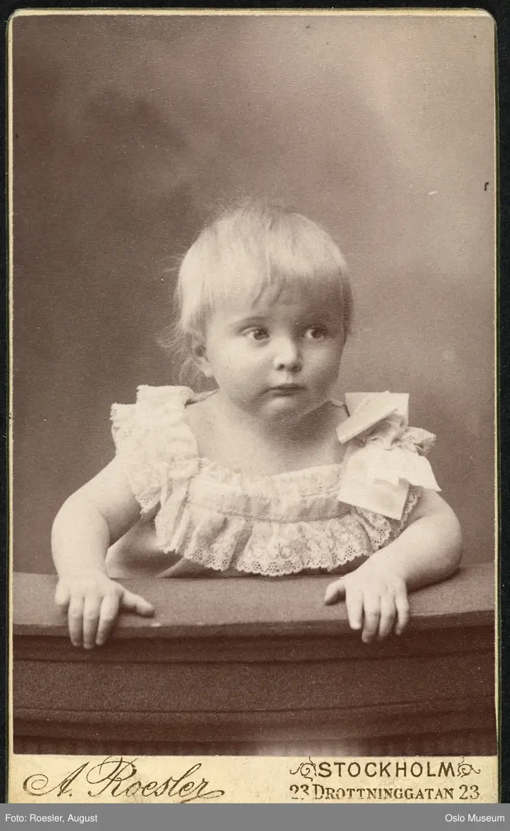 portrett, jente, halvfigur