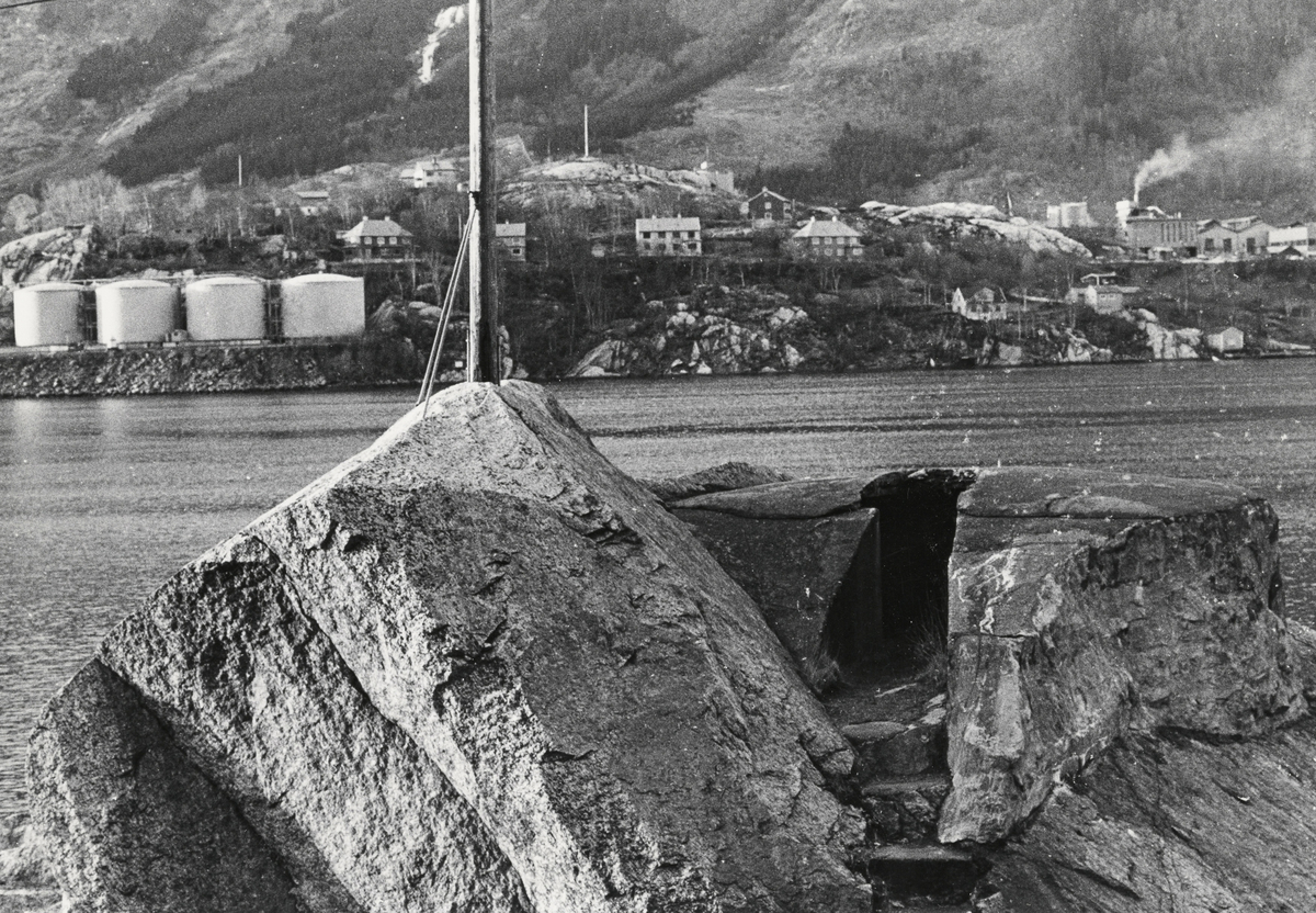 Krigsbunker frå 2. verdskrig i Kvitura. 